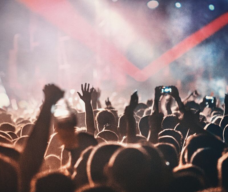 Enhancing Concerts and Festivals with High Quality Stanchions